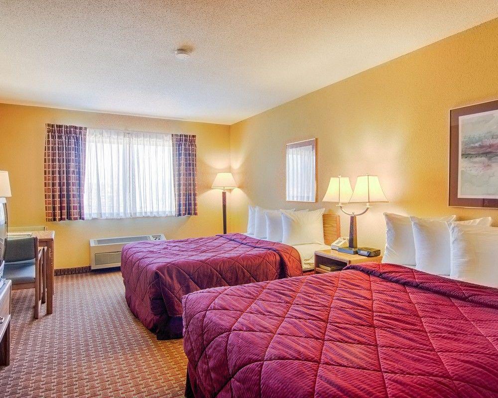 Quality Inn & Suites Wisconsin Dells Downtown - Waterparks Area Экстерьер фото